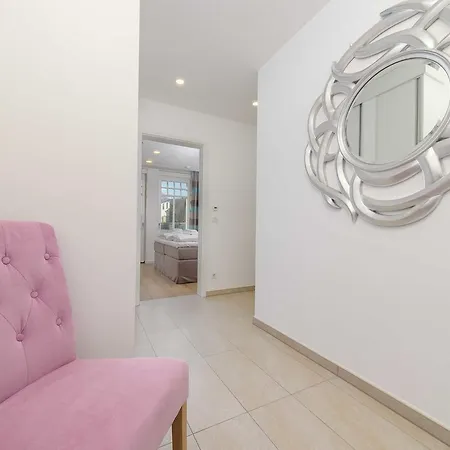 Westend - Ferienwohnung 10 דירה
