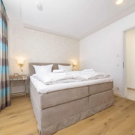 דירה Westend - Ferienwohnung 10 *